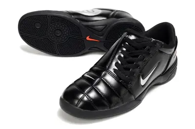 Nike Total 90 III IC - Black/Classic Black/Fiery Red