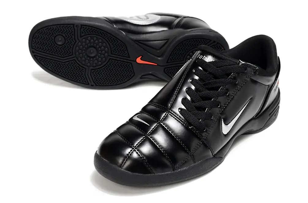 Nike Total 90 III IC - Black/Classic Black/Fiery Red