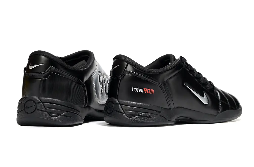 Nike Total 90 III IC - Black/Classic Black/Fiery Red