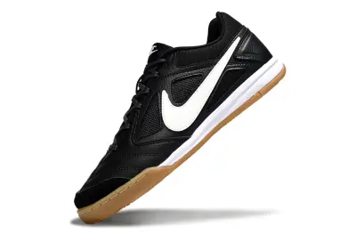 Supreme x Nike SB Gato IC - Black/Classic Black/White