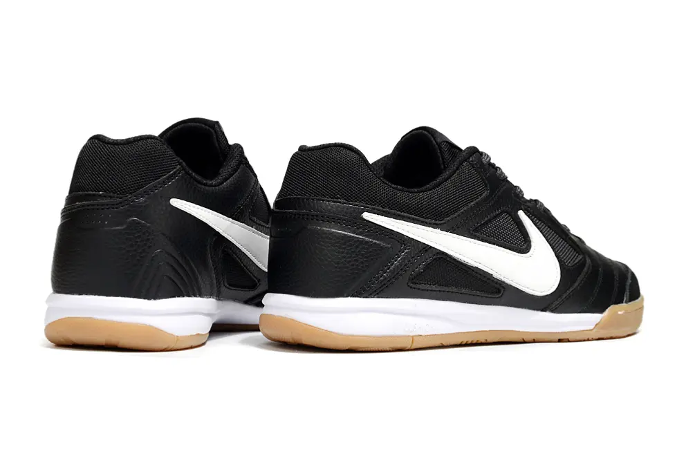 Supreme x Nike SB Gato IC - Black/Classic Black/White