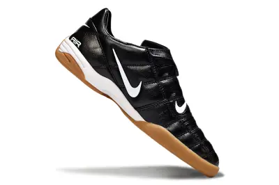 Nike Air Zoom Total 90 III IC - Black/Classic Black/Gum Sole