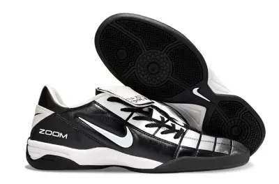 Nike Air Zoom Total 90 III IC - Black/Classic Black/White Action