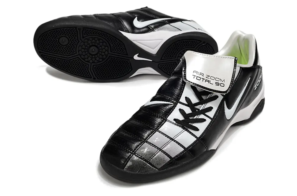Nike Air Zoom Total 90 III IC - Black/Classic Black/White Action