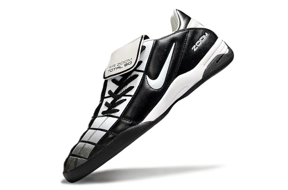 Nike Air Zoom Total 90 III IC - Black/Classic Black/White Action