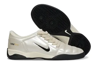 Nike Total 90 III IC - Ivory/Cream White/Jet Black