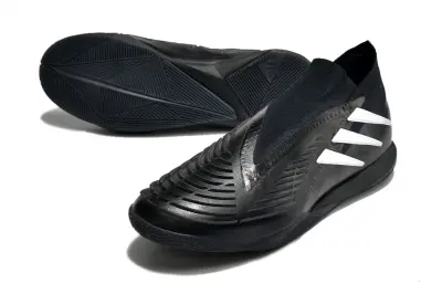 Adidas Predator Edge+ Laceless IC - Black/Midnight Black/Elegant White