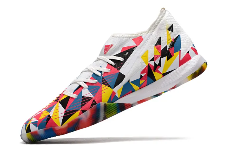 Adidas Predator Edge.3 IC - White/Vibrant Pink/Colorful Geometric