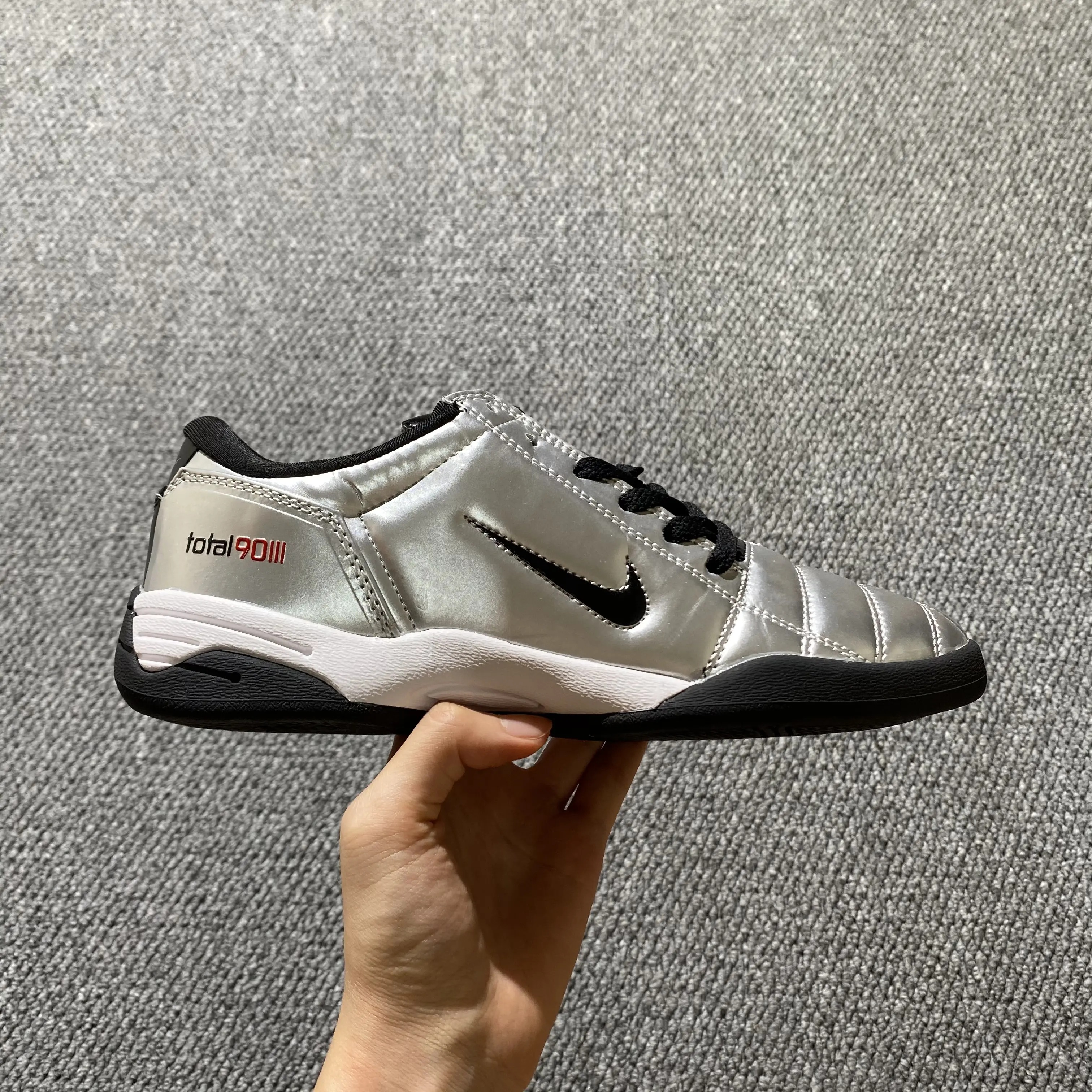 Nike Total 90 III IC - Silver/Metallic Silver/Black