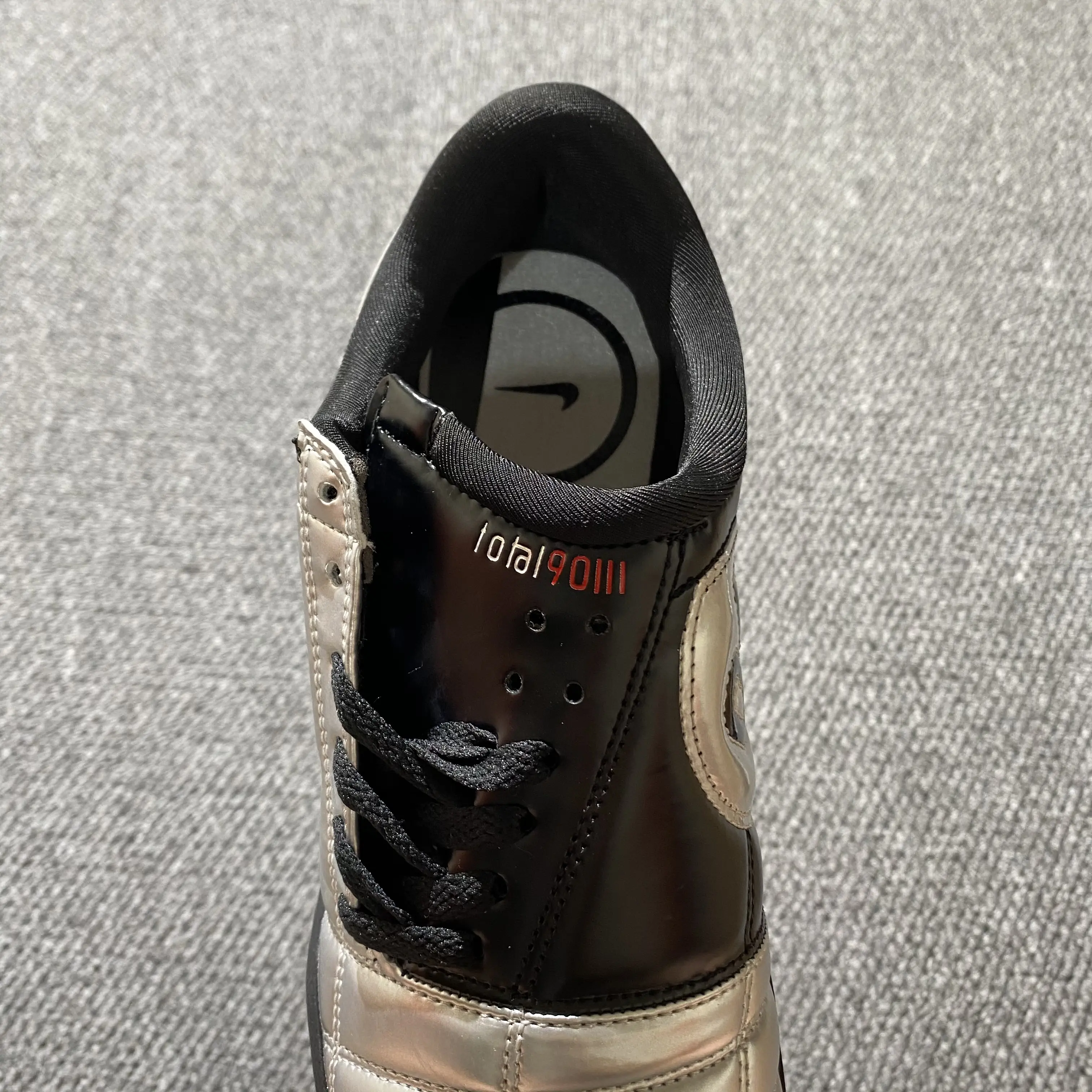 Nike Total 90 III IC - Silver/Metallic Silver/Black