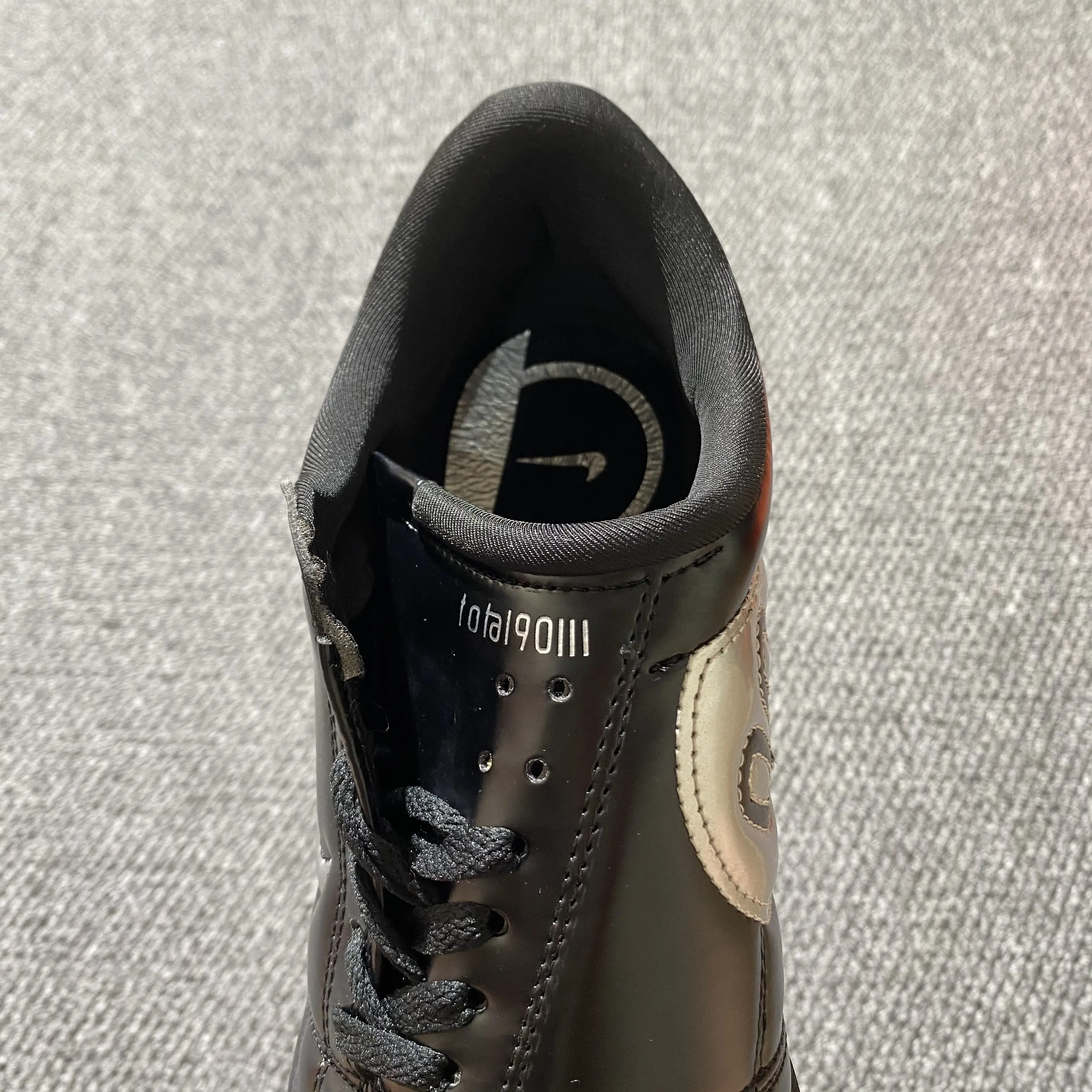 Nike Total 90 III IC - Black/Classic Black/Fiery Red