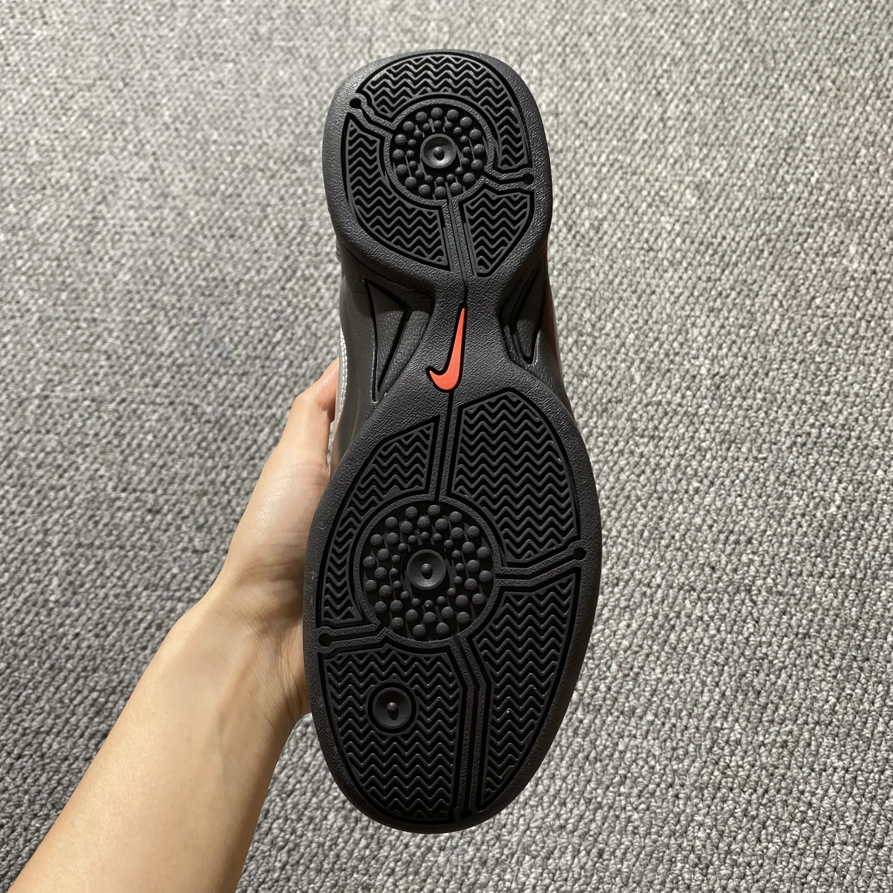 Nike Total 90 III IC - Black/Classic Black/Fiery Red