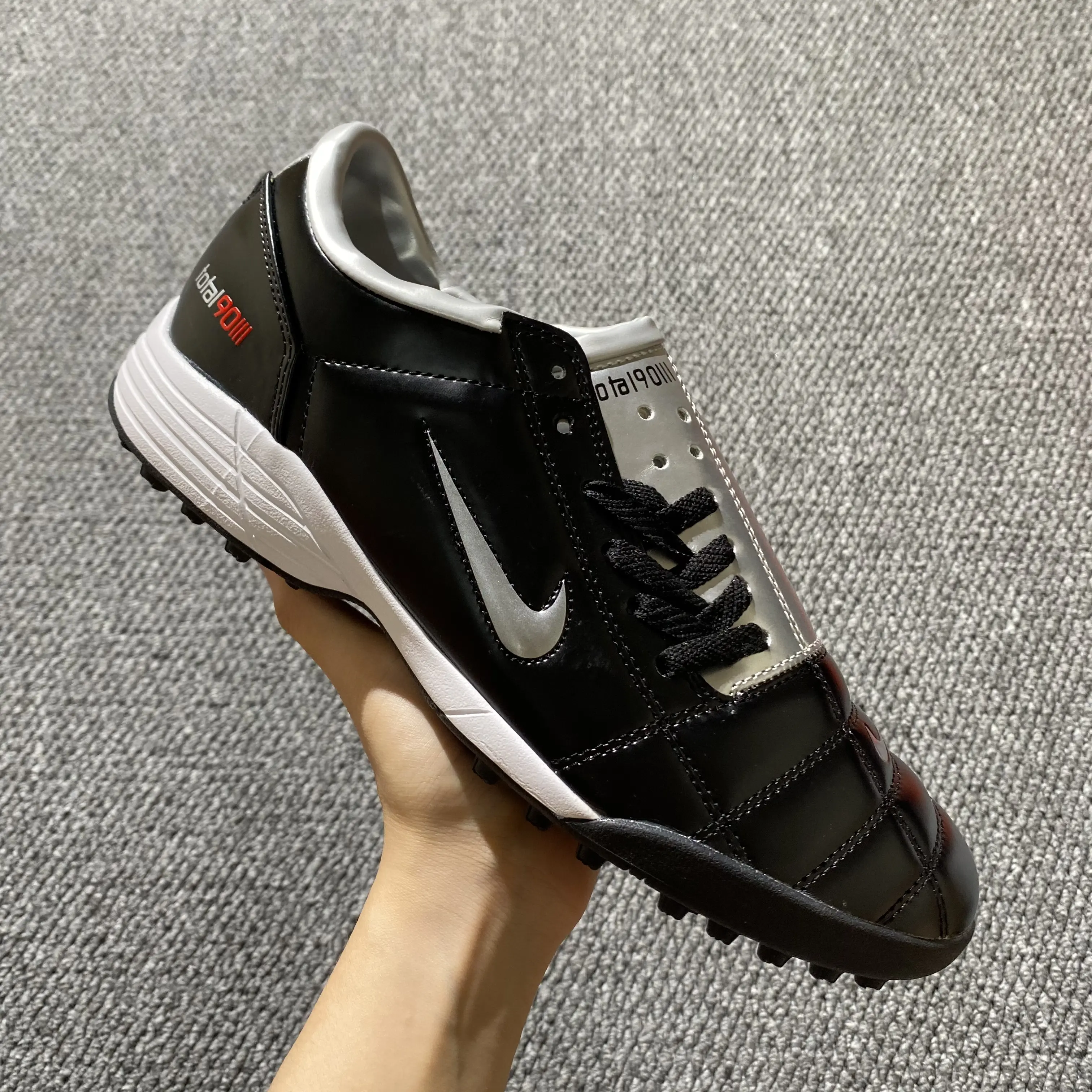 Nike Total 90 III TF - Black/Sleek Black/Red Accent