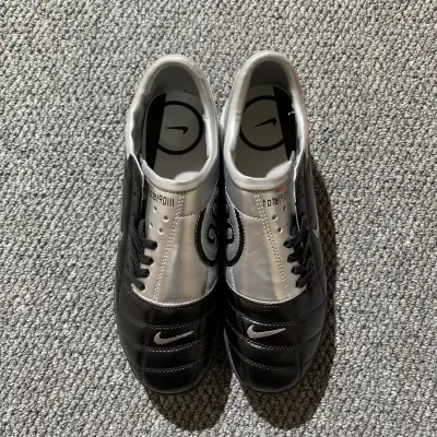 Nike Total 90 III TF - Black/Sleek Black/Red Accent