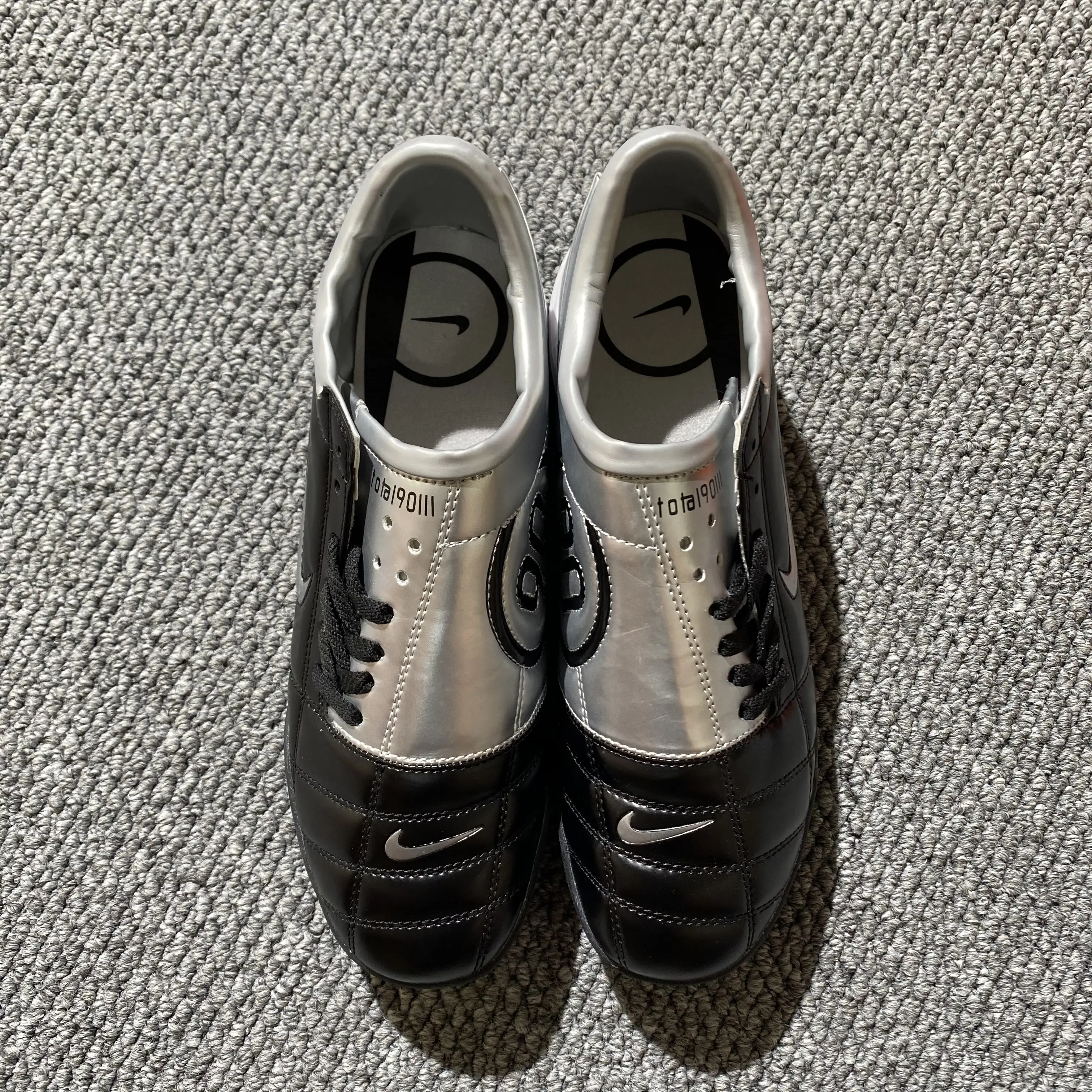 Nike Total 90 III TF - Black/Sleek Black/Red Accent
