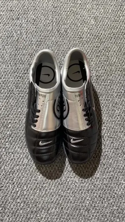 Nike Total 90 III TF - Black/Sleek Black/Red Accent