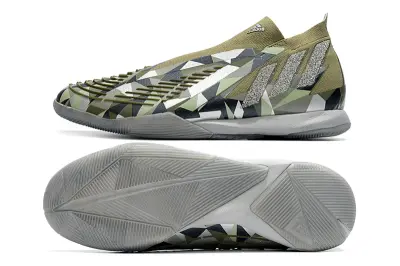 Adidas Predator Edge+ Laceless IC - Olive/Army Green/Charcoal Grey
