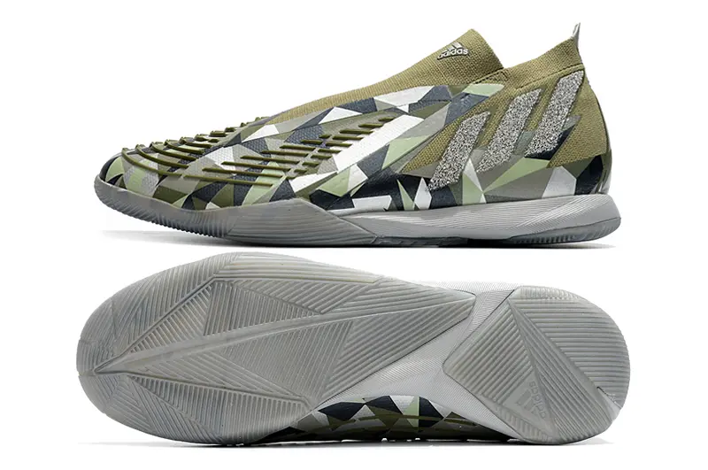 Adidas Predator Edge+ Laceless IC - Olive/Army Green/Charcoal Grey