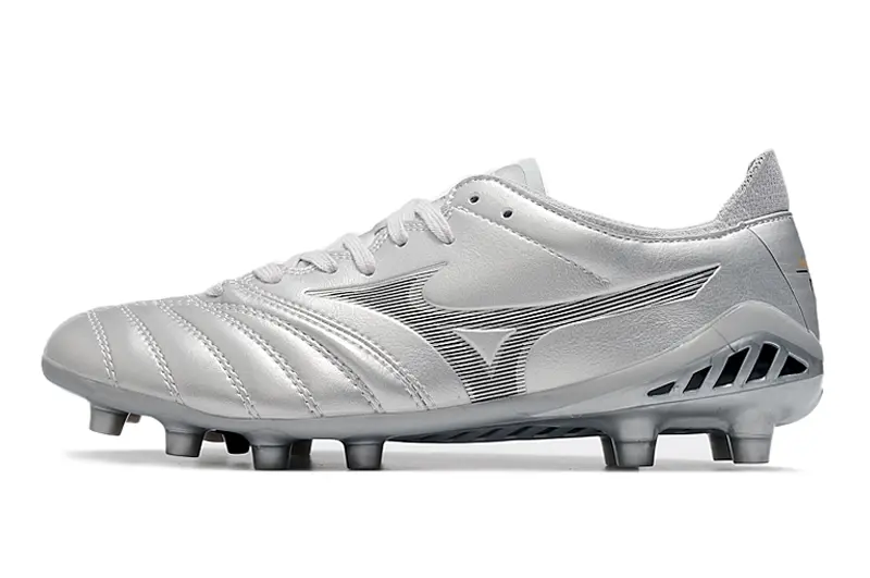 Mizuno Morelia Neo 3 Pro FG - Silver/Metallic Grey/Classic White