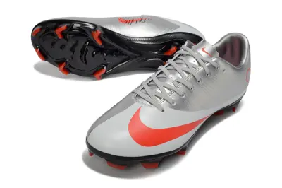 CR7 x Nike Mercurial Superfly 1 RGN SE FG Firm Ground Soccer Cleats - Silver/Bright Red/Black
