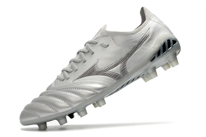 Mizuno Morelia Neo 3 Beta FG - Silver/Metallic Silver/Frosted Grey