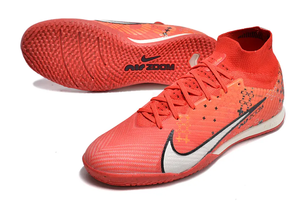 CR7 x Nike Air Zoom Mercurial Superfly 9 Elite IC - Red/Coral Blaze/Frosty White