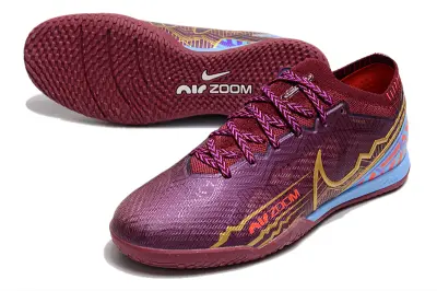 Mbappé x Nike Air Zoom Mercurial Vapor 15 Elite IC - Burgundy/Gold/Blue