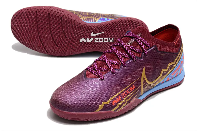 Mbappé x Nike Air Zoom Mercurial Vapor 15 Elite IC - Burgundy/Gold/Blue