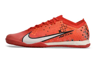 CR7 x Nike Air Zoom Mercurial Vapor 15 Elite IC - Red/Fiery Crimson/White Blast