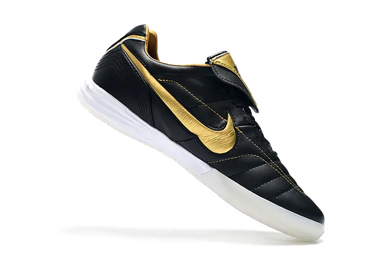 Nike Tiempo Legend 7 R10 Elite IC - Black/Gold Accents/White Sole