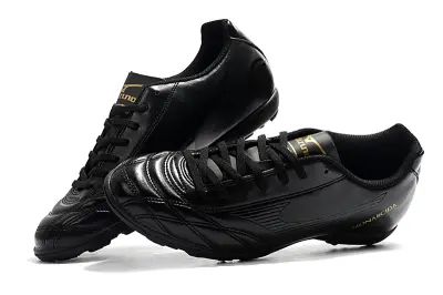 Mizuno Monarcida Classic TF - Black/Midnight Black/Gold Accents