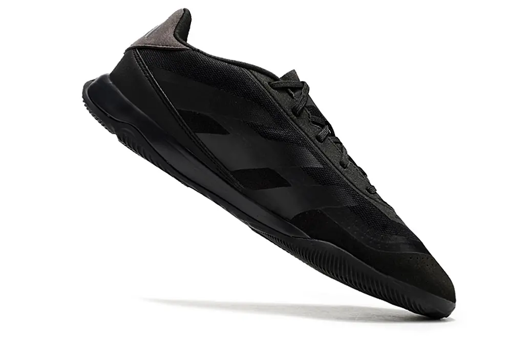 Adidas Predator 24 Elite IC - Black/Shadow Black/Deep Black