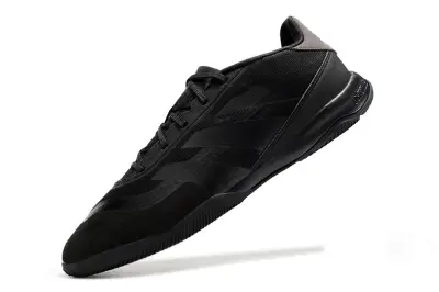 Adidas Predator 24 Elite IC - Black/Shadow Black/Deep Black