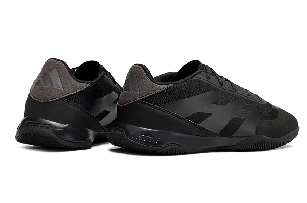 Adidas Predator 24 Elite IC - Black/Shadow Black/Deep Black