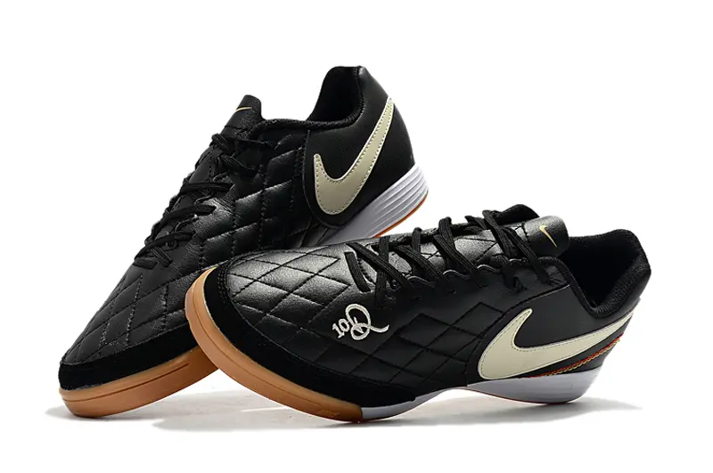 Nike Tiempo Ligera IV 10R IC - Black/Cream/Red