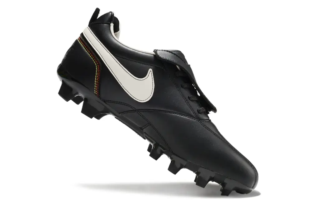 Ronaldinho x Nike Tiempo R10 Elite FG - Black/Ivory White/Crimson Red
