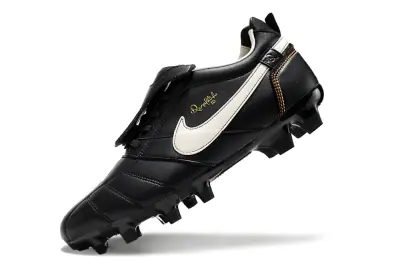 Ronaldinho x Nike Tiempo R10 Elite FG - Black/Ivory White/Crimson Red