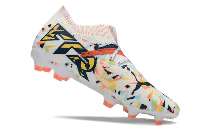 Puma Future 7 Ultimate FG - White/Coral Burst/Graphite Blue