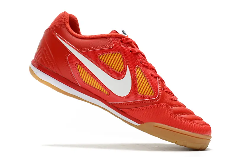 Supreme x Nike SB Gato IC - Red/Fiery Red/Golden Yellow