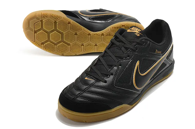 Supreme x Nike SB Gato IC - Black/Golden Touch/Classic Black