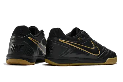 Supreme x Nike SB Gato IC - Black/Golden Touch/Classic Black