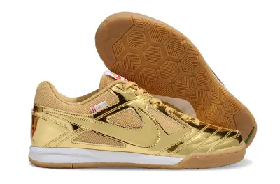 Supreme x Nike SB Gato IC - Gold/Shiny Gold/Desert Tan