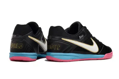 Supreme x Nike SB Gato IC - Black/Vibrant Pink/Icy Blue