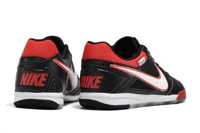 Supreme x Nike SB Gato IC - Black/Bright Red/Racing White