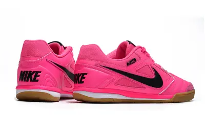 Supreme x Nike SB Gato IC - Pink/Vibrant Pink/Classic Black
