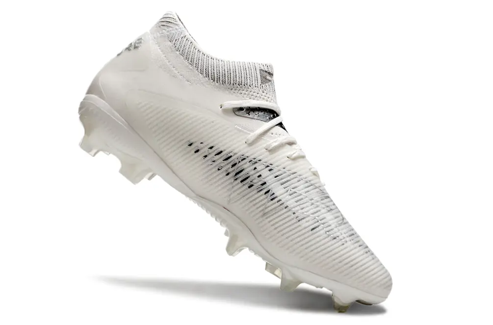 Puma Future 8 Ultimate FG - White/Snow White/Black Panther