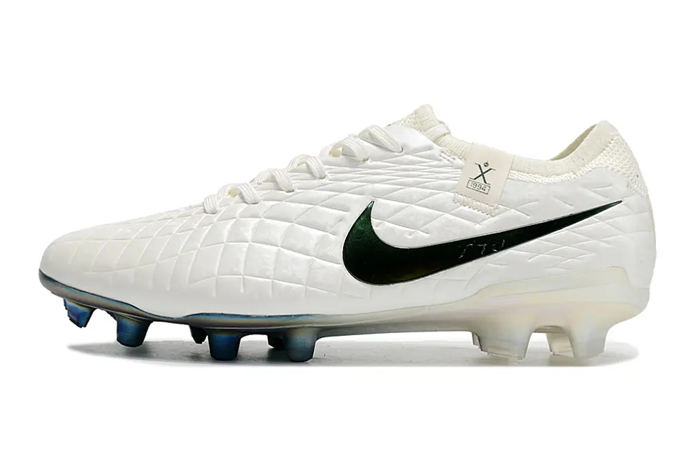 Nike Tiempo Legend 10 Elite FG - White/Emerald Green/Iridescent