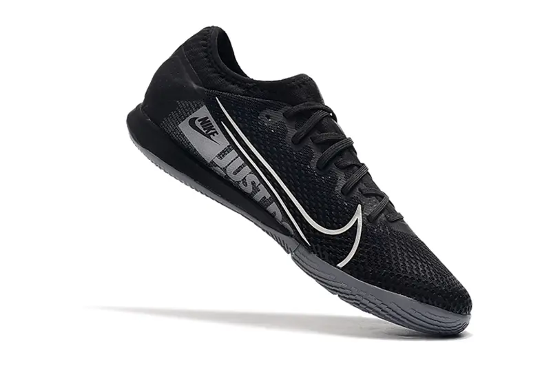 Nike Mercurial Vapor 13 Pro IC - Black/Graphite Grey/Metallic Silver