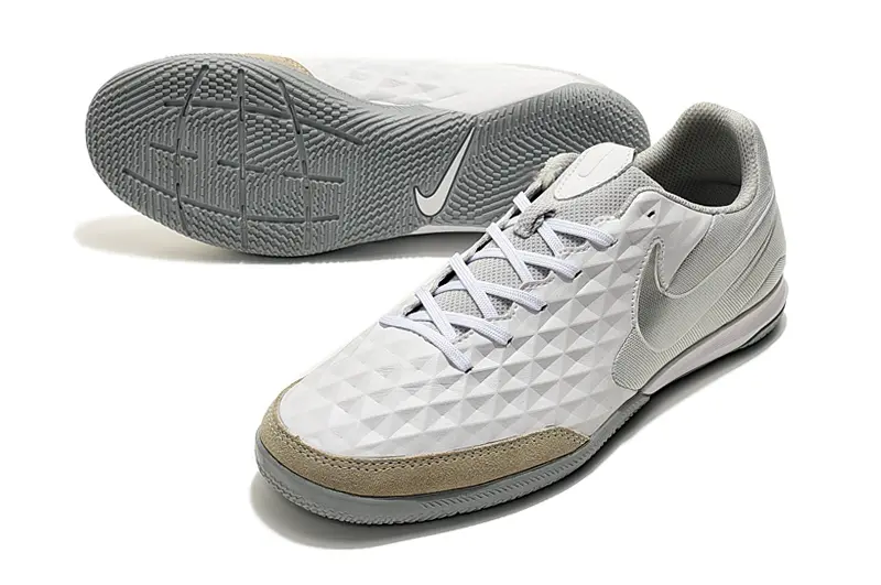 Nike Tiempo Legend 8 Academy IC - White/Light Gray/Beige
