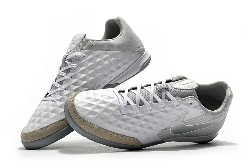 Nike Tiempo Legend 8 Academy IC - White/Light Gray/Beige